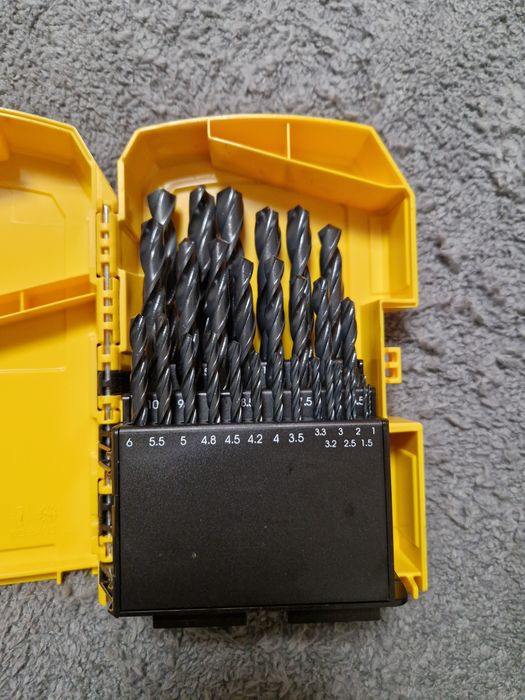 Набор сверл / сверло