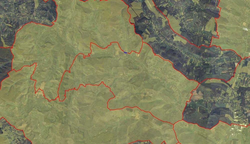 Teren de vanzare in comuna Borsa-Cluj 12656 mp intravilan