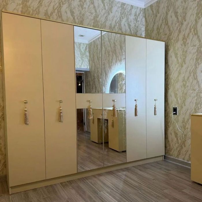 Спалный гарнитур