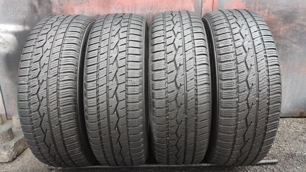 4бр.всесезонни гуми 195/65/15 TOYO Celsius 
6.5/6.6mm
намалена цена 99