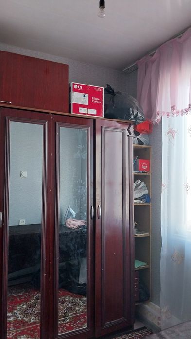 Срочна сотилади Квартира 2/4/4