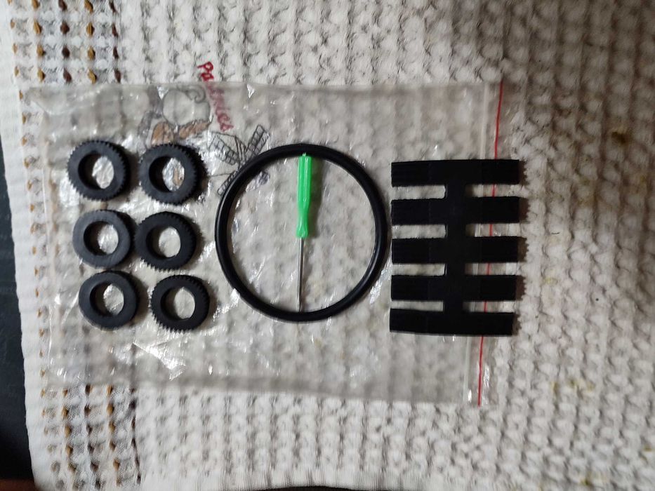 Продаётся купюрасчётная машинка с рем. комплектом.