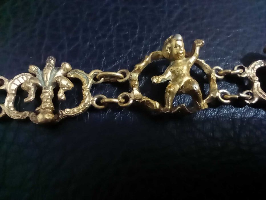 Винтажна позлатена гривна