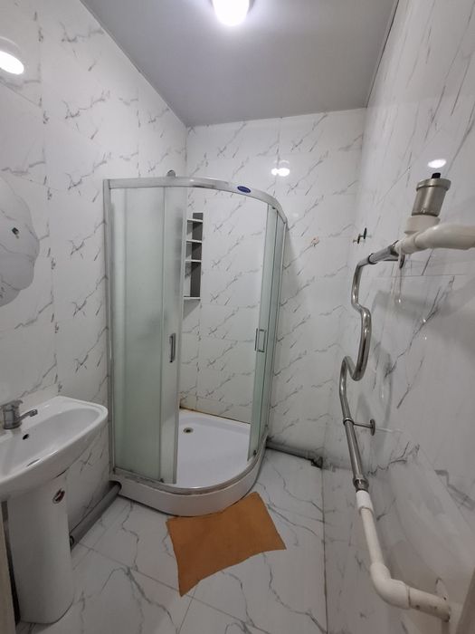 Arenda kvartira Yashnabod Olmos Navastiroyka 3xona 3etaj  oilaga beril