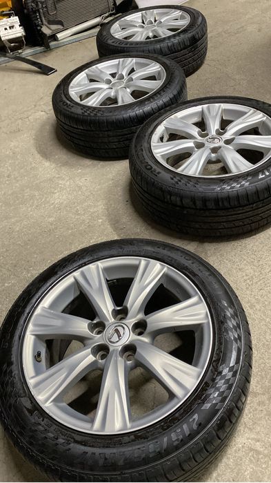 Диски с летней резиной R17 lexus gs190