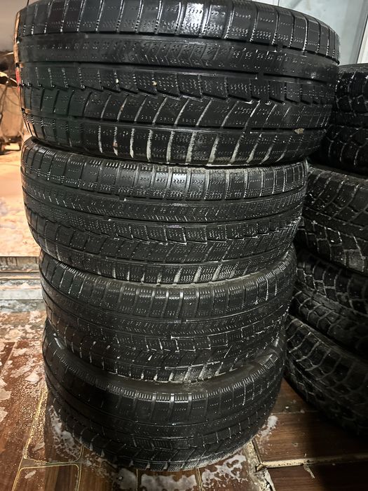 Продам 225/55/16  зимние