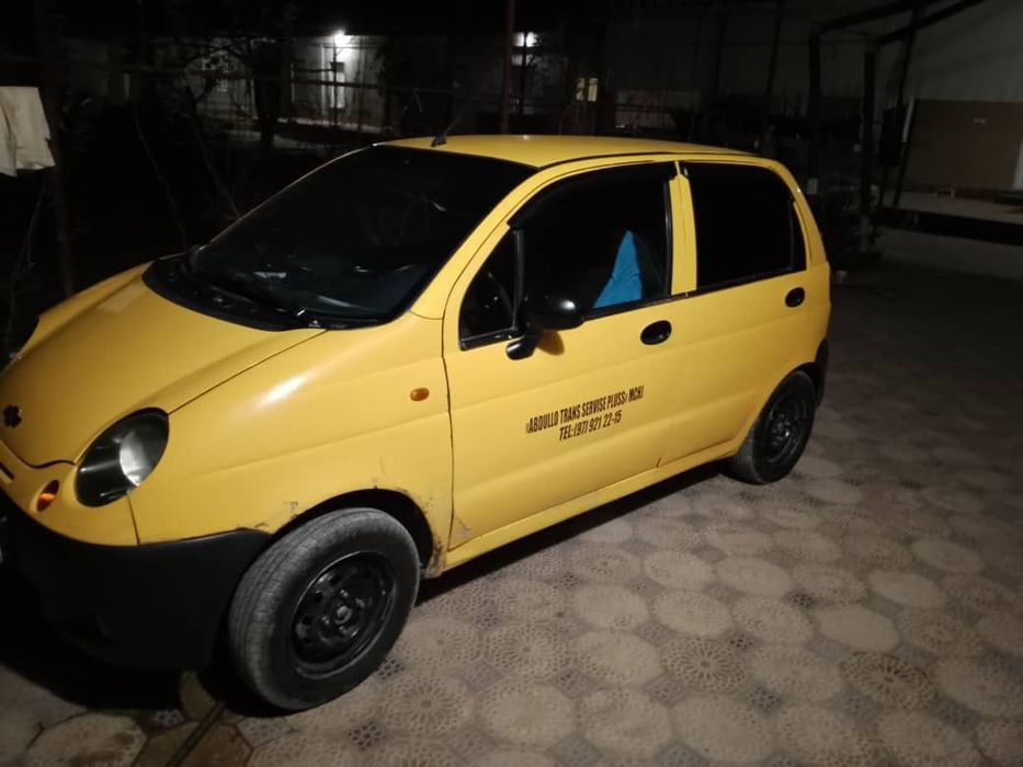 Sotiladi 3300 $ narmali moshin xolati urtacha joyiga kelishamiz 2007 y