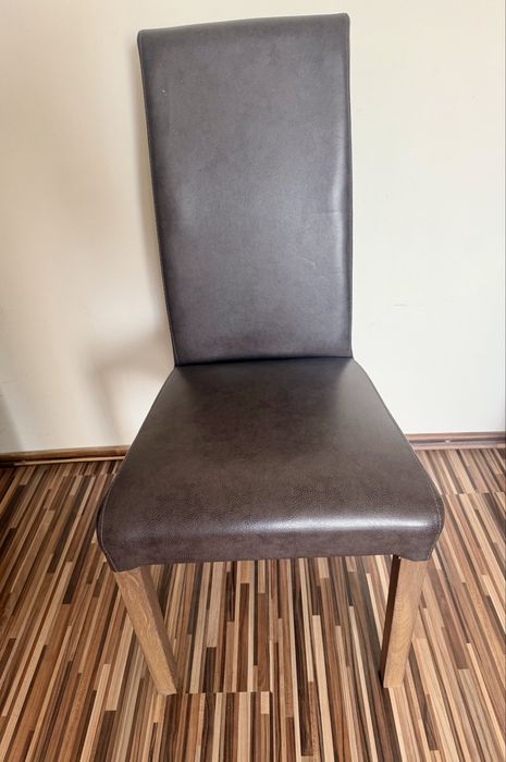 Scaune living imitatie piele