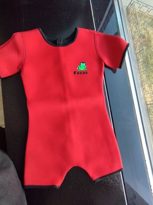 Купальник  Гидрокостюм детский