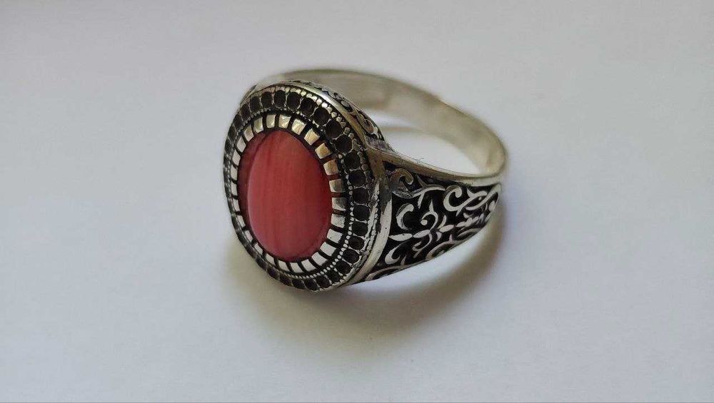Серебряное кольцо с камнем АГАТ, разм.19