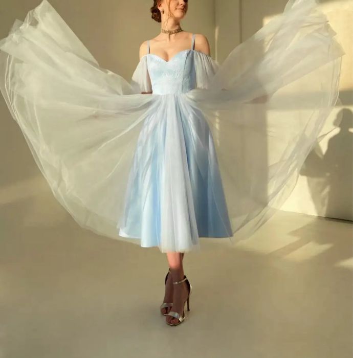 Продам платье, красивое, вечернее, голубое