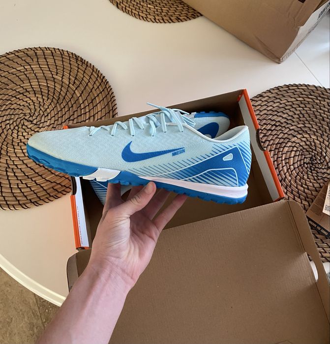 Ghete de sintetic noi