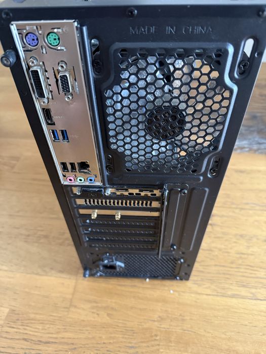 PC Gaming i5-10400F / GTX 1650 4GB / 16GB RAM / SSD 500GB