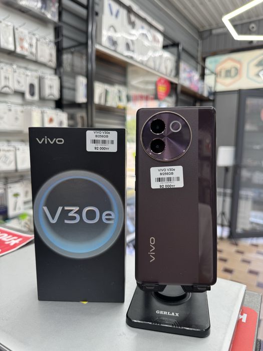 Vivo V30e 5G 8GB/256GB