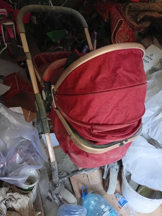 Kolyaska tezda sotiladi