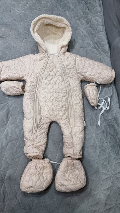 Комбинезон на 3-4 месяца