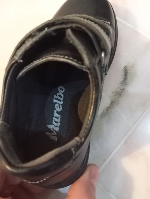 Încălțăminte mărimea 28