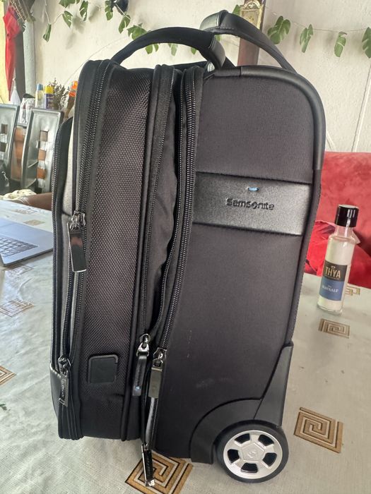 Samsonite Spectrolite noua