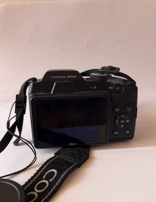 Nikon coolpix B500