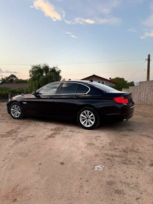 BMW 5 Series 2010 — imagine 4