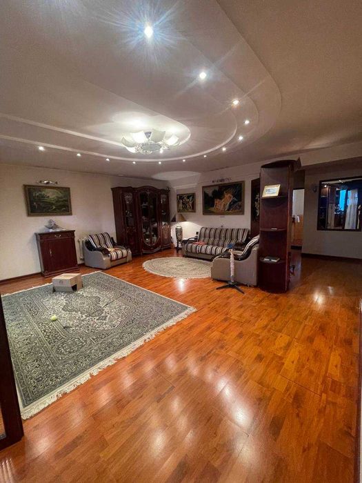 Дархан Совминка 3/5/6 120м2 Срочно