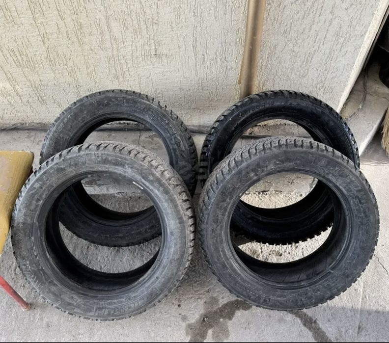 Michelin комплект зимние
