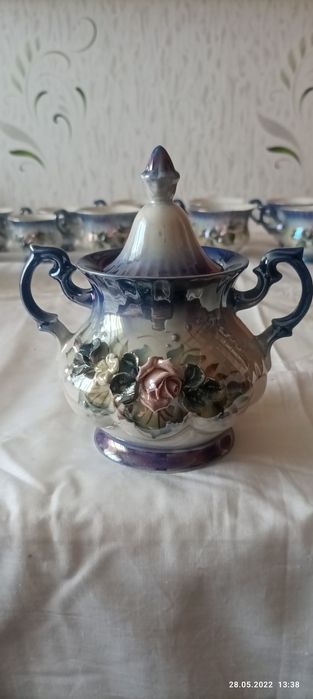 Продам сервис СССР на 6 персон фарфор