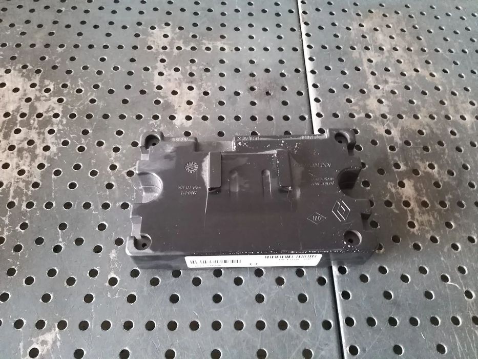 Modul navigatie renault scenic 3 280246043r s180072001f