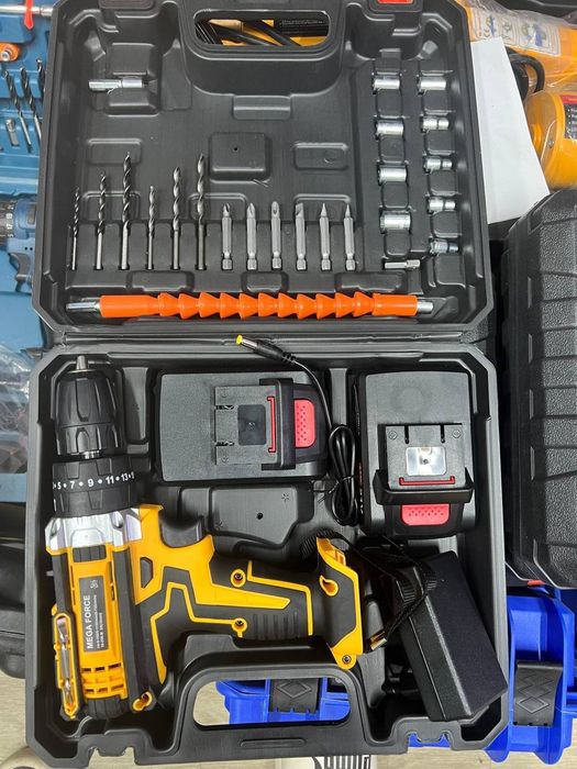 Аккумуляторный шруповерт Megaforce 21 V
