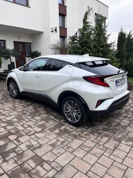 Vand Toyota CHR impecabila, 1.8 Hybrid