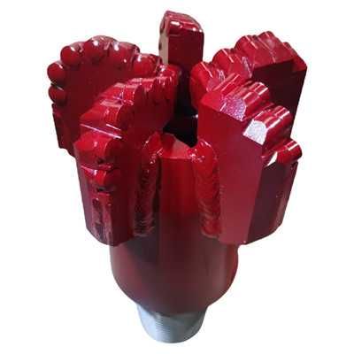 Долото PDC лопастное