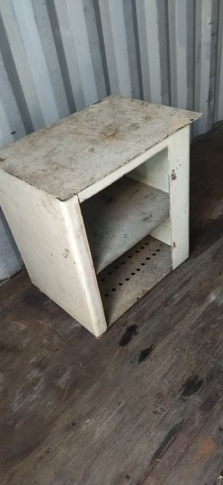 Шкаф для инструмента