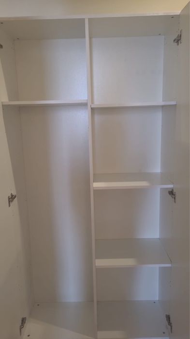 Продам шкаф срочно