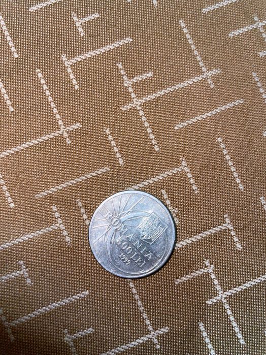 Monedă 500 lei “ECLIPSĂ TOTALĂ DE SOARE” 11 August 1999