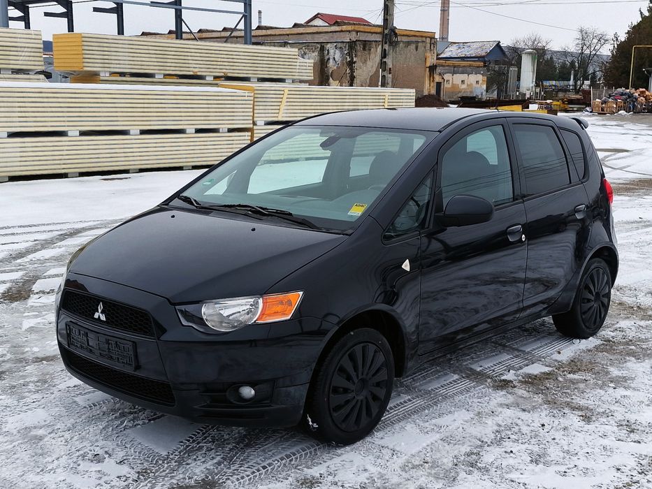 Mitsubishi Colt AUTOMAT , 1.3 Benzina ,an 10/2009