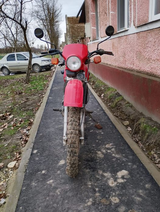 Vând enduro Honda xl 250r