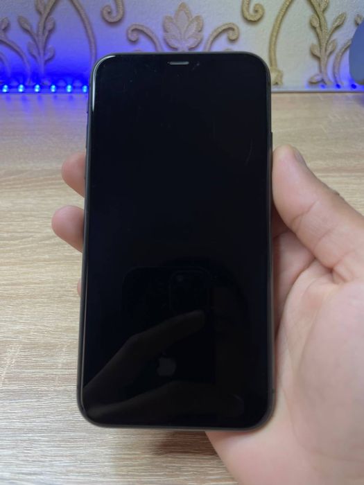 IPhone 11 64 Gb 250$