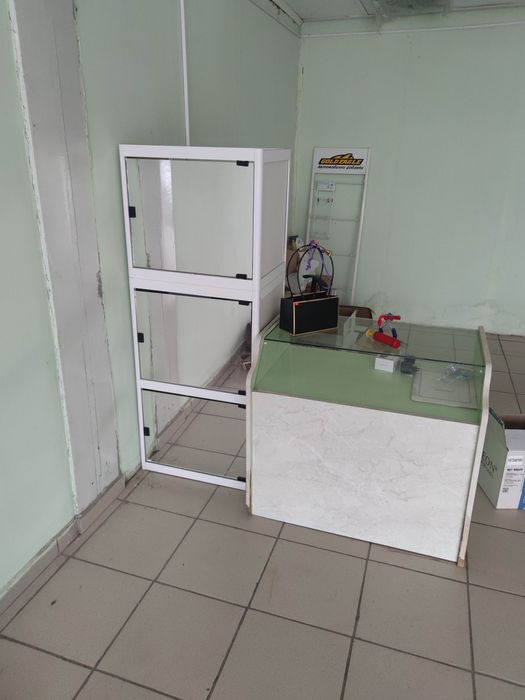 Магазинно оборудване