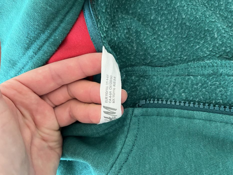 Лот от 5 броя сутчъри за момче 4-5 г за общо 9 евро