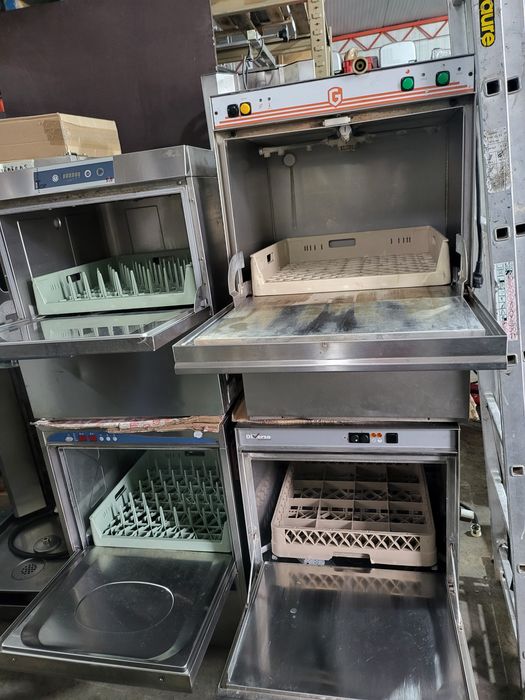 Masini spălat vase  -pahare -oale profesionale