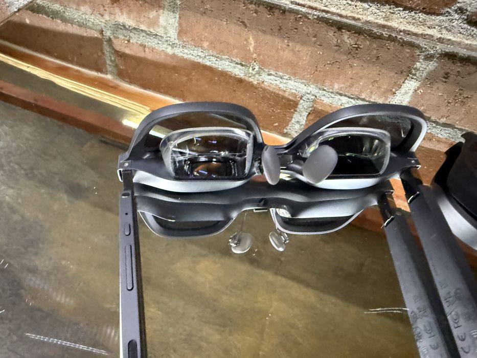 Ochelari inteligenti  XREAL air 2 pro