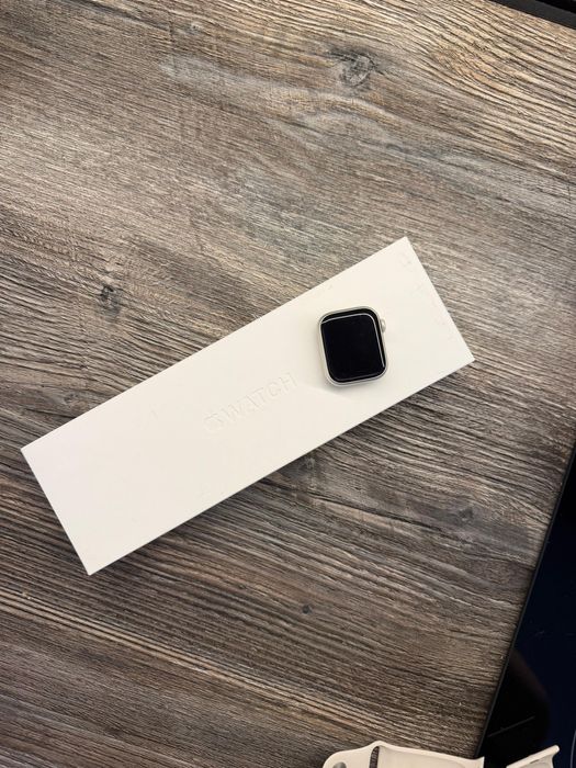 Продам эпл воч 9