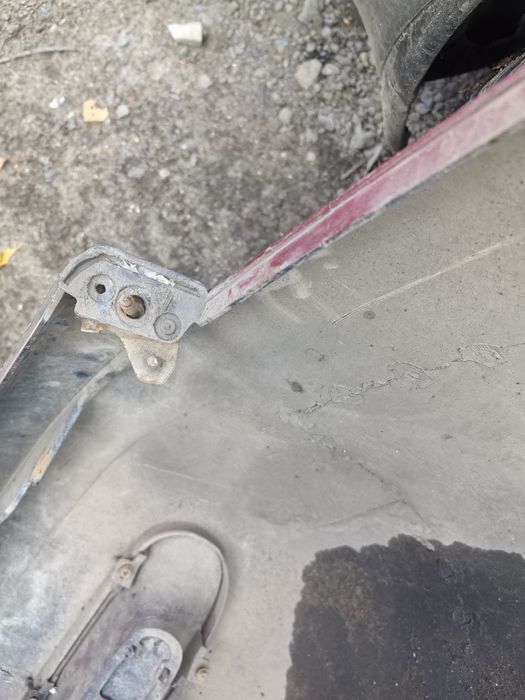 Мазда Кронос, бампер передний