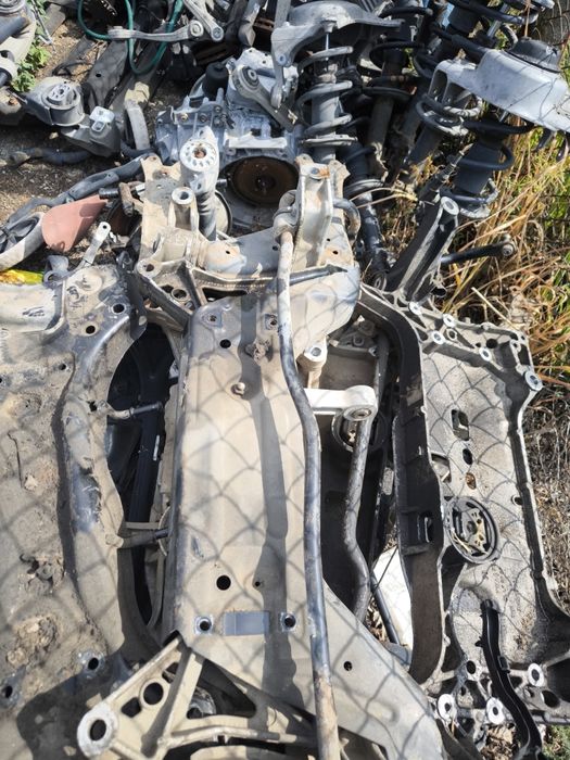 Преден мост seat ibiza 2012