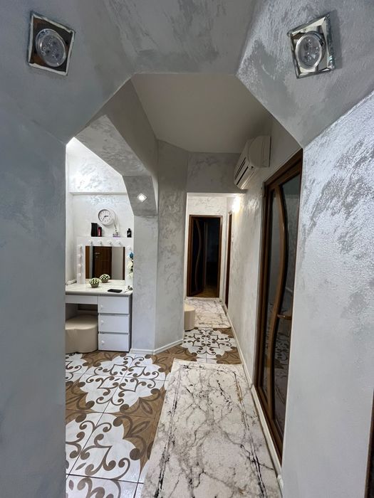 Vând apartament cu 2 camere