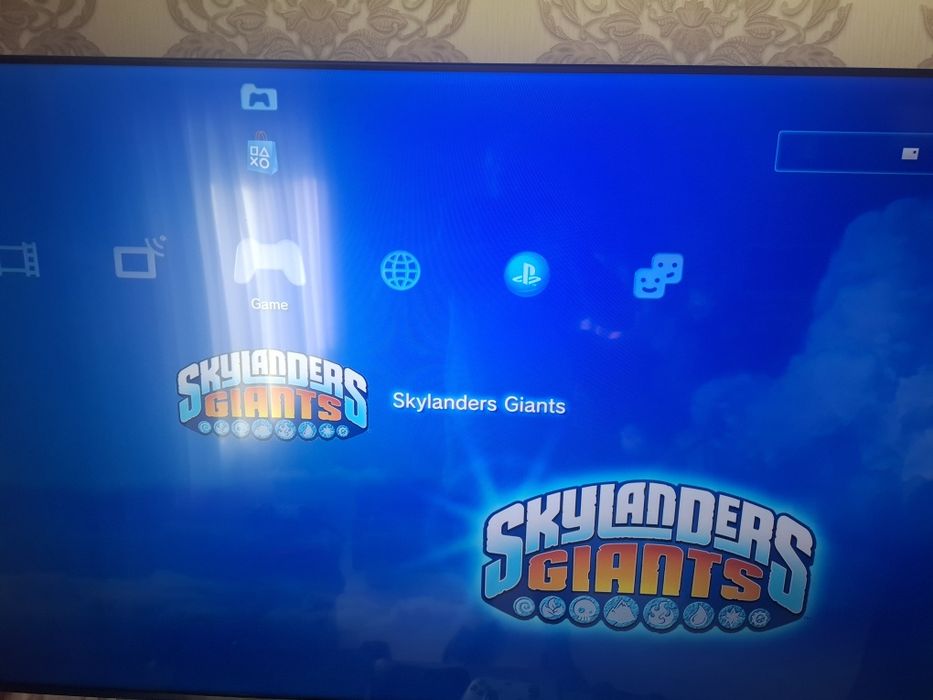 Vând Super Slim ps3