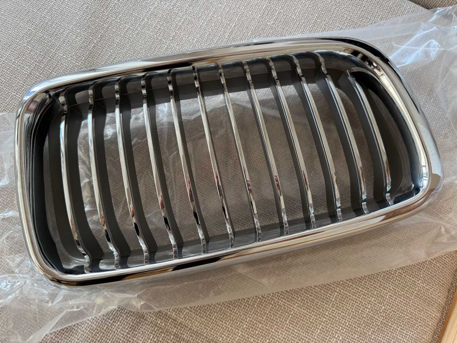 Бъбреци БМВ Е38 BMW, 7 E38 94-01 Решетки - нови