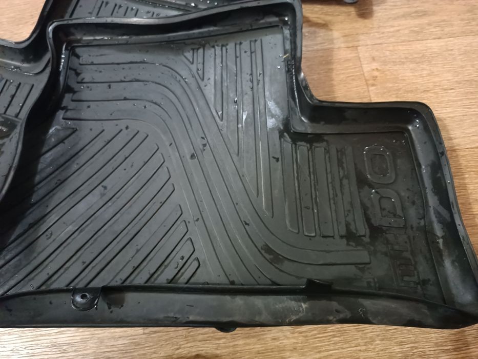 продам коврики Лада калина. гранта. датсун