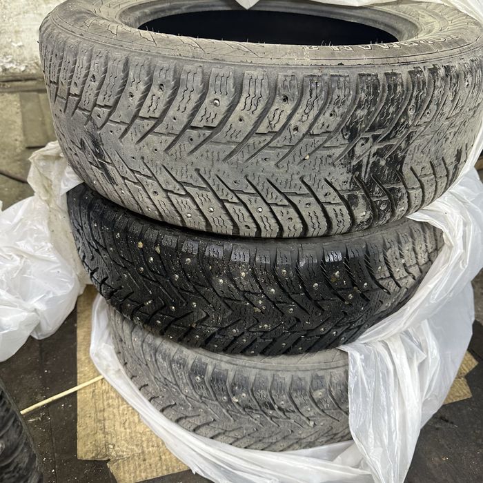 Продам резину 195/65/r15 nokian