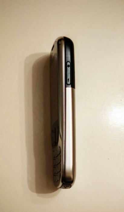 Телефон Nokia 6303c - Silver Edition (неразличим от нов)
